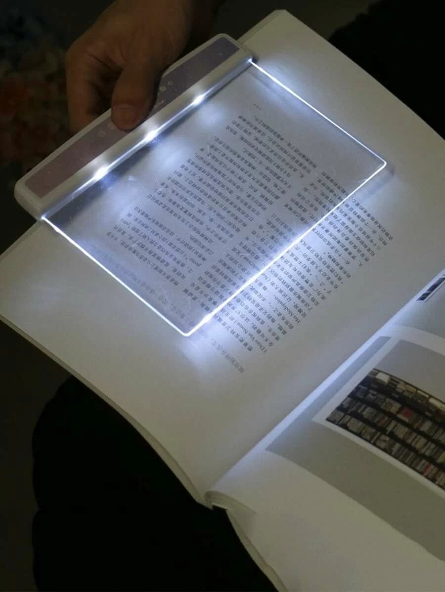 Světelný LED panel – úsporná lampička na čtení knih